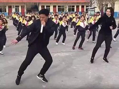 明星鬼步舞视频