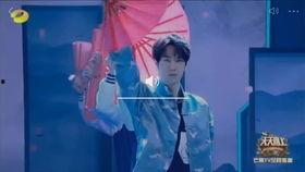 寄明月舞蹈背景mv,穿越时空的舞者传奇